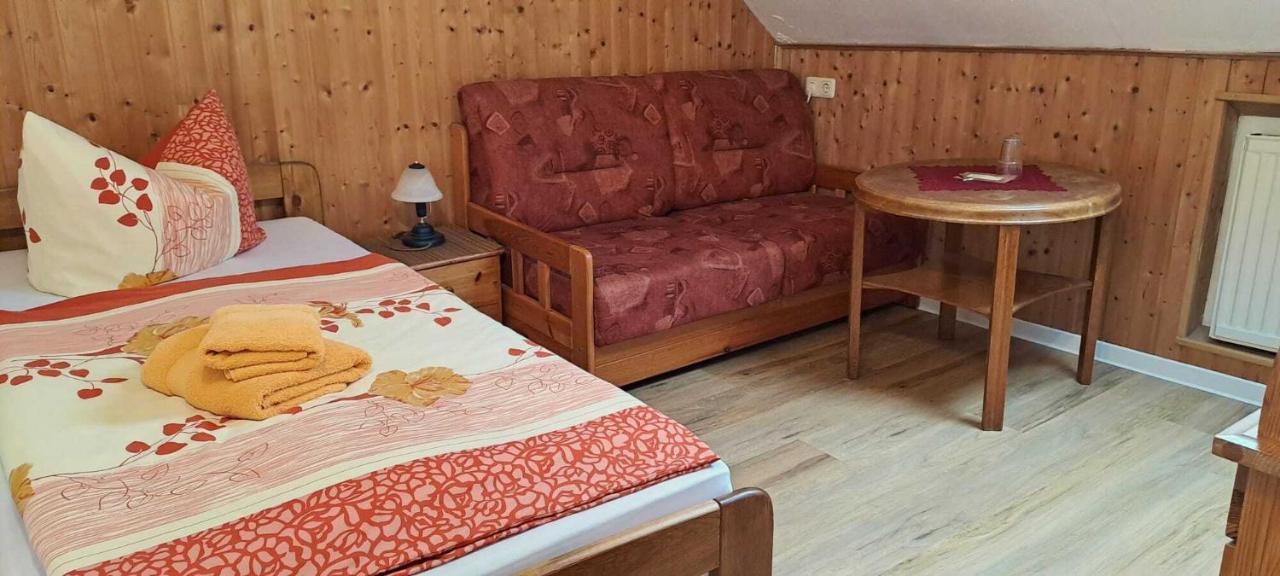 Pension & Gasthaus Nostalgie Altendorf Szoba fotó